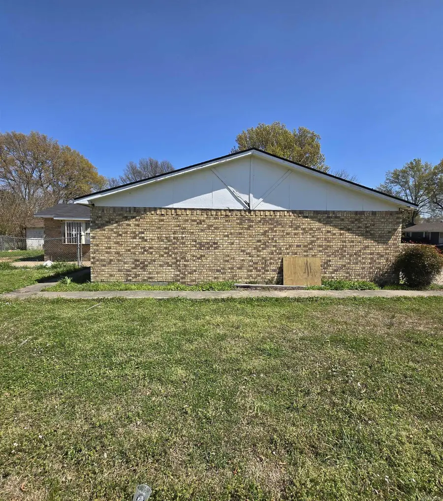 Address Withheld By Seller, Stuttgart, AR 72160 - #2