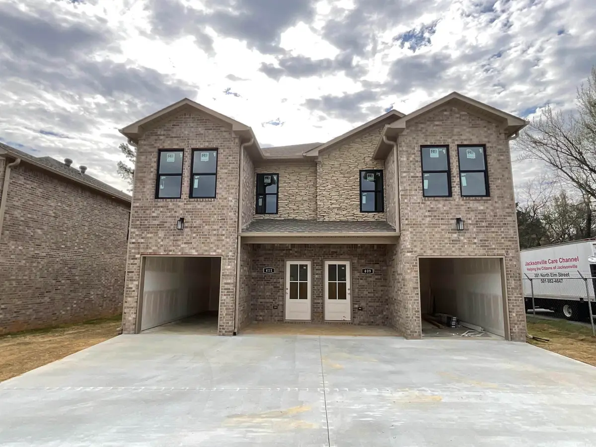 409 & 411 E Center Street, Jacksonville, AR 72076 - #1