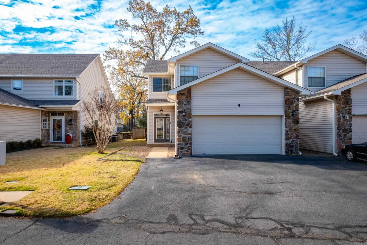 5 Fairway Woods Circle, Maumelle, AR 72113 - #1