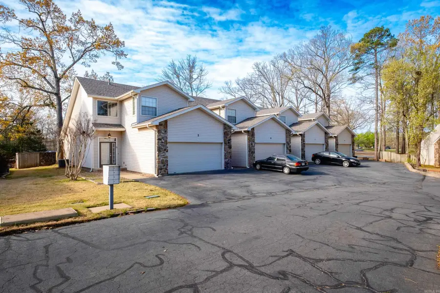 5 Fairway Woods Circle, Maumelle, AR 72113 - #3
