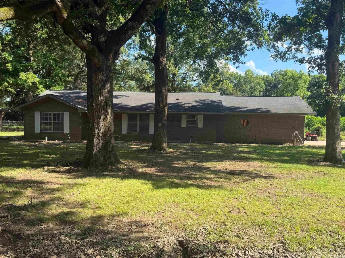 32 Shannon Drive, McGehee, AR 71654 - #1