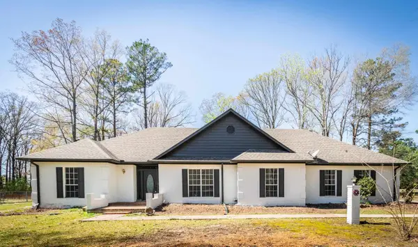 8700 Old Warren Road, Pine Bluff, AR 71603