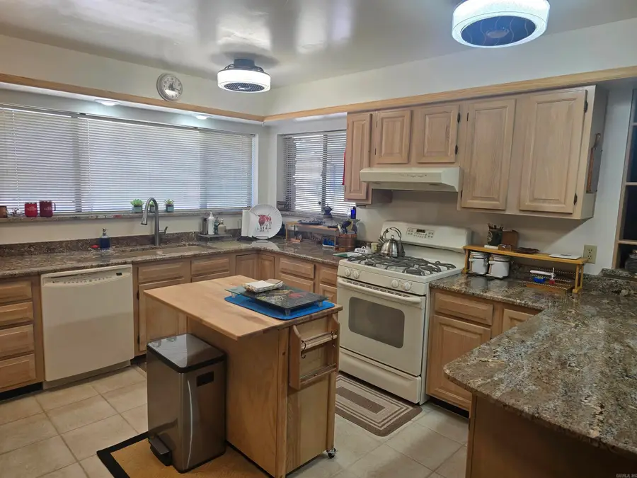 1819 Fairway Drive, Mountain Home, AR 72653 - #3