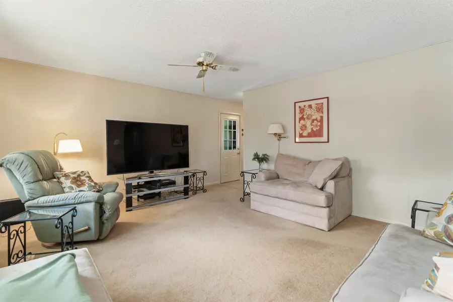 3 Valls Lane, Hot Springs Village, AR 71909 - #3