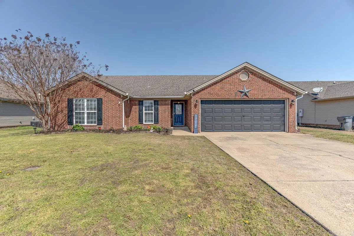 6032 Whitecliff Dr, Jonesboro, AR 72405 - #1