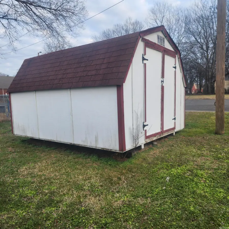 205 Vine Street, Malvern, AR 72104 - #3