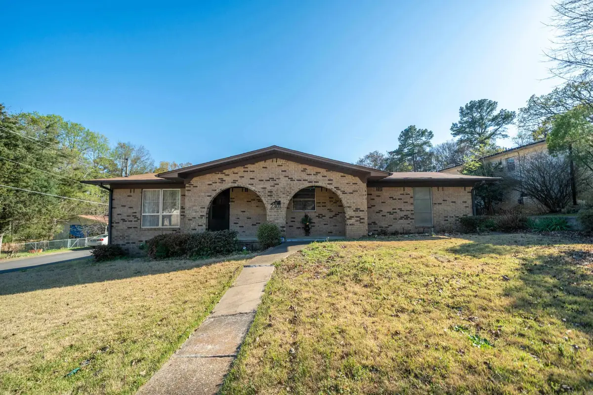 2301 Hobson Avenue, Hot Springs, AR 71913 - #1