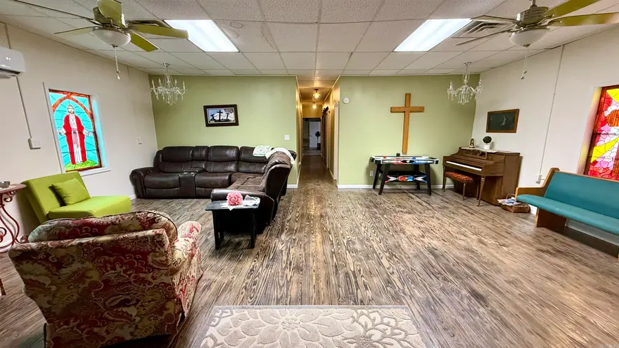 205 Church Street, Omaha, AR 72662 - #3