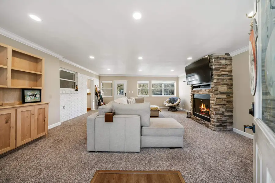 127 Tinker Street, Hot Springs, AR 71913 - #3