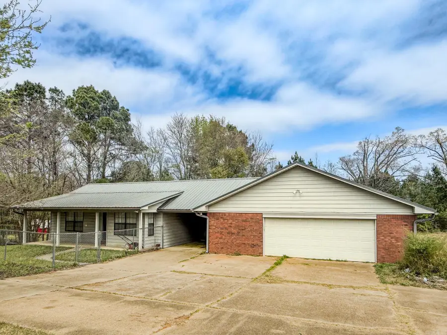 103 Twin Oaks Drive, Arkadelphia, AR 71923 - #2