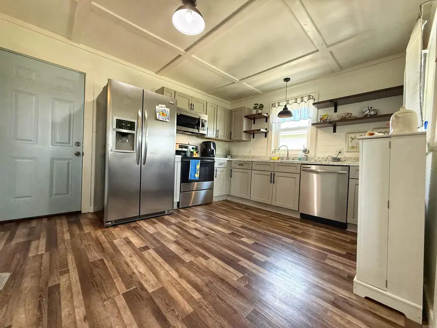 814 Heber Springs Road, Batesville, AR 72501 - #3