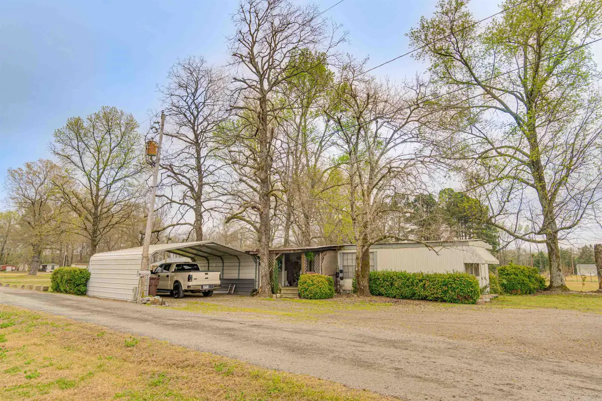 24 Barker Rd, Morrilton, AR 72110 - #1