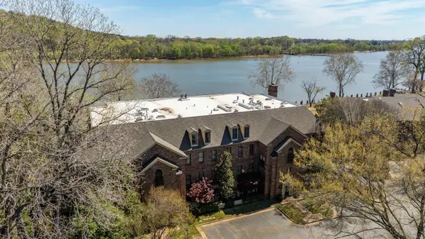 33 Riverpoint Road, Little Rock, AR 72202