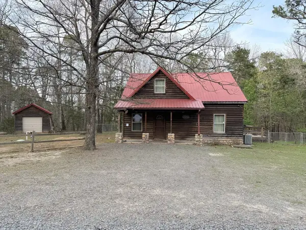 5 Sanders Rock Trail, Higden, AR 72067