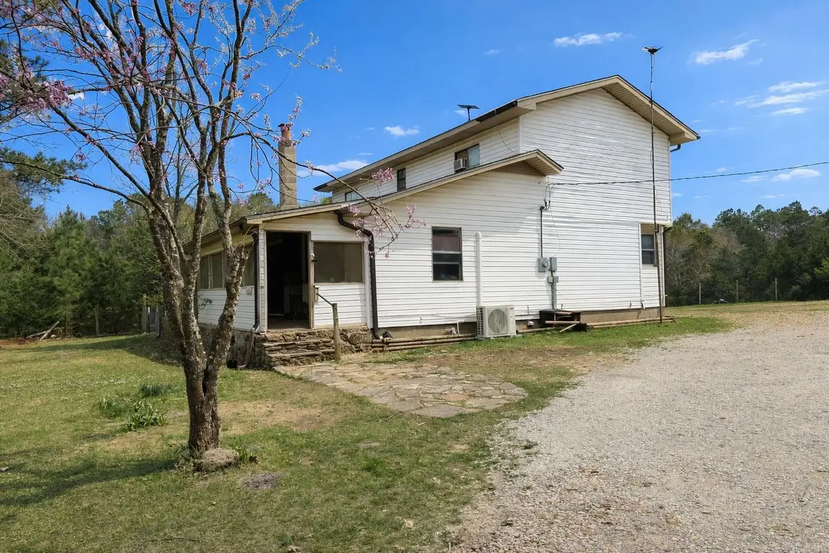 6233 Sunny Fox Rd, Mountain View, AR 72560 - #1