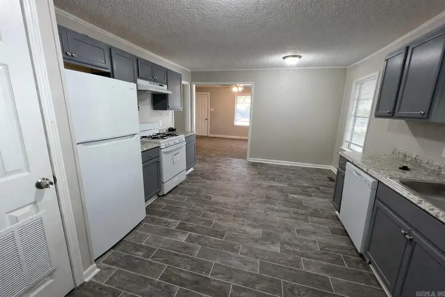 1401 S Bailey Street, Jacksonville, AR 72076 - #3