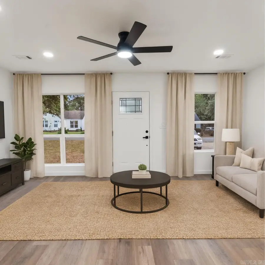 721 Mclain Street, Newport, AR 72112 - #2