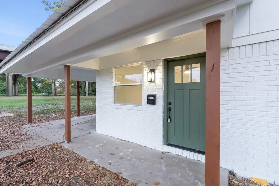 1016 Front Street, Newport, AR 72112 - #2