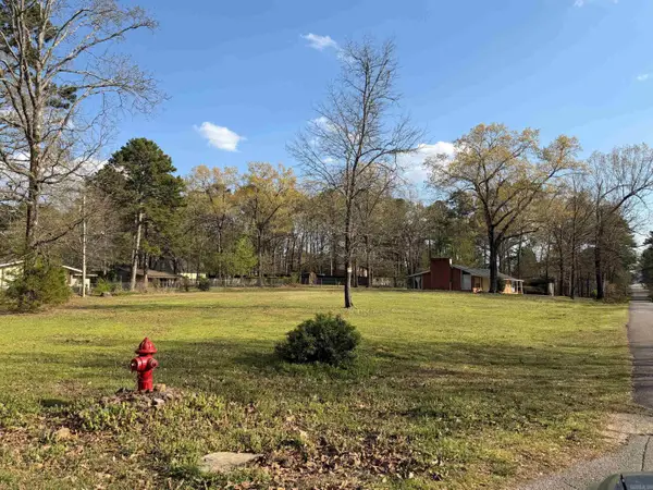 2417 Woodland Bluff Drive, Heber Springs, AR 72543