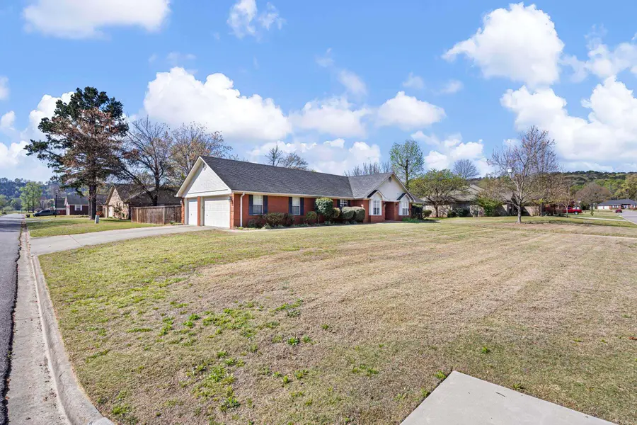 2303 W 5th Street, Russellville, AR 72801 - #3