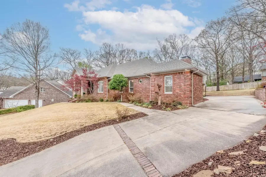 515 Shady Valley Drive, North Little Rock, AR 72116 - #2