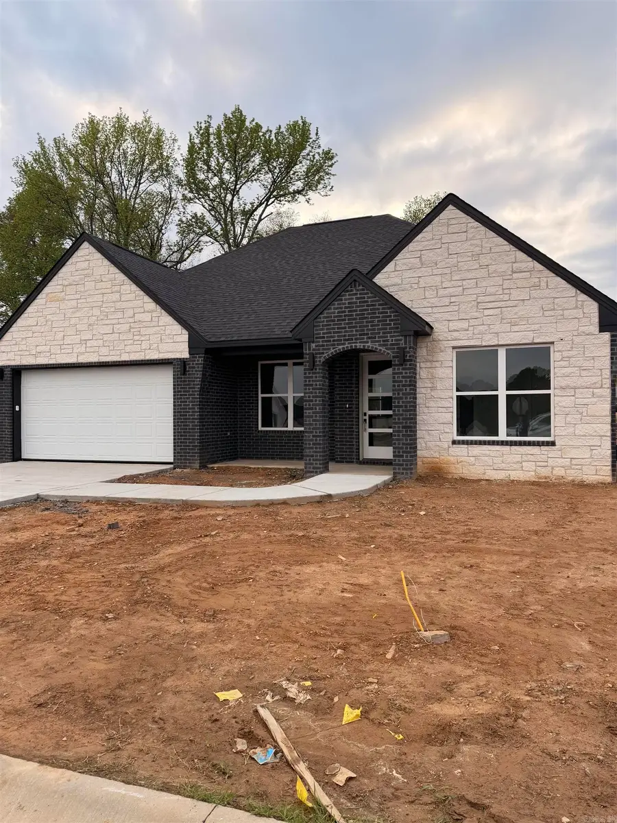 1437 Justice Street, Jacksonville, AR 72076 - #2