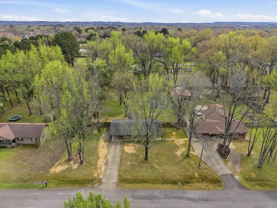 7 Douglas Street, Greenbrier, AR 72058 - #2