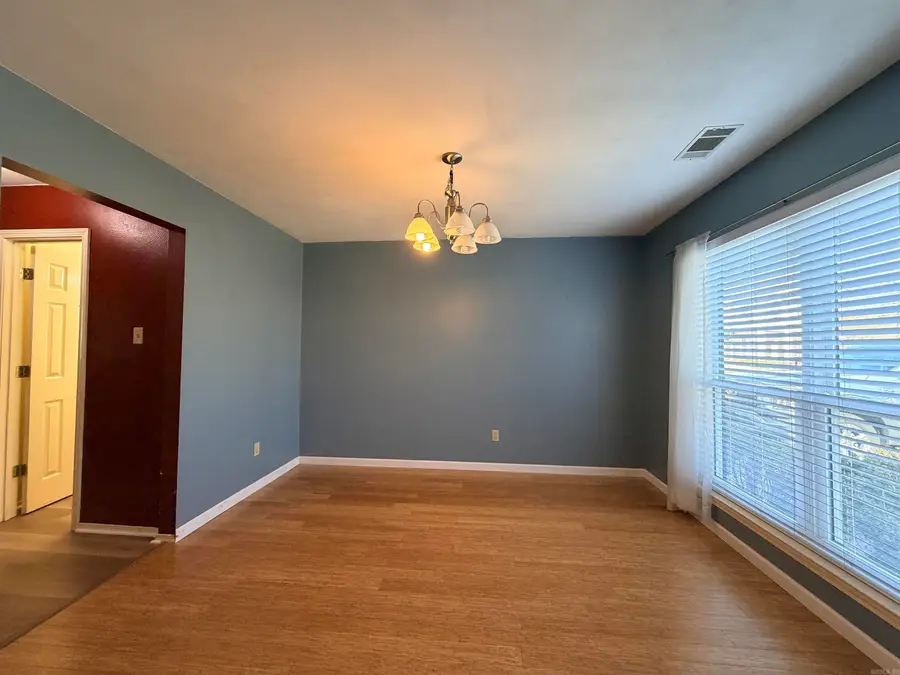 18 Westglen Cove, Little Rock, AR 72211 - #2