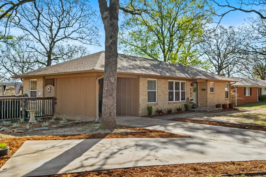 3818 Lakeview Road, North Little Rock, AR 72116 - #3