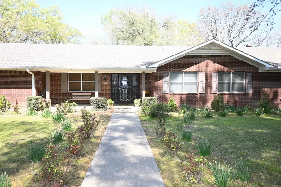 721 W George Pike Ln Lane, Dewitt, AR 72042 - #2