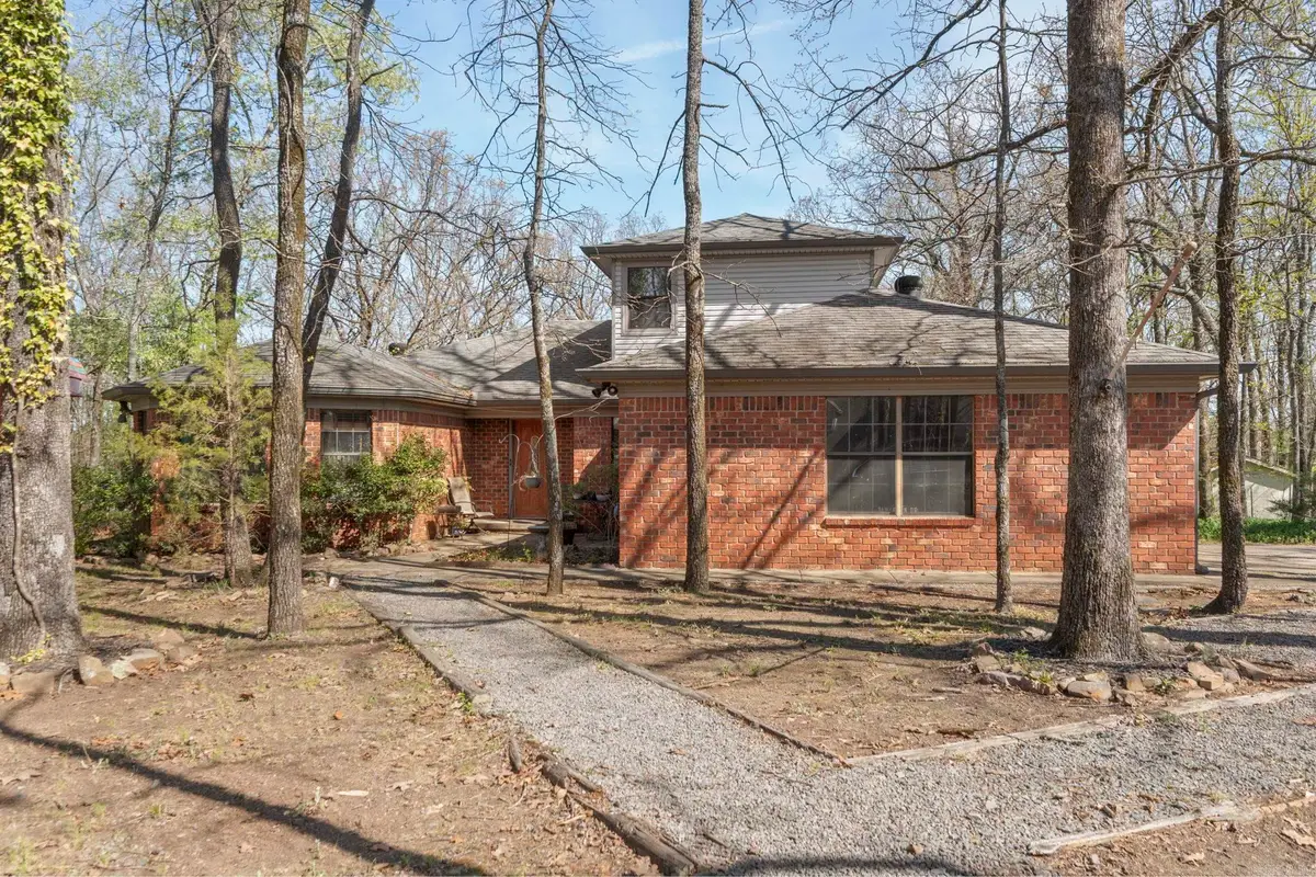 218 N Summit Drive, Cabot, AR 72023 - #1