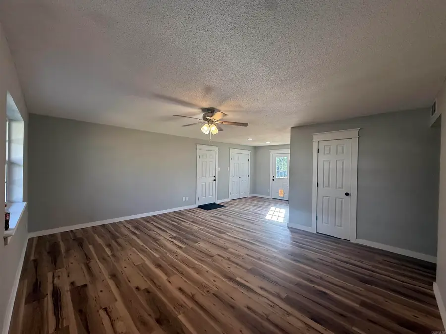214 S 30th St, Ozark, AR 72949 - #3