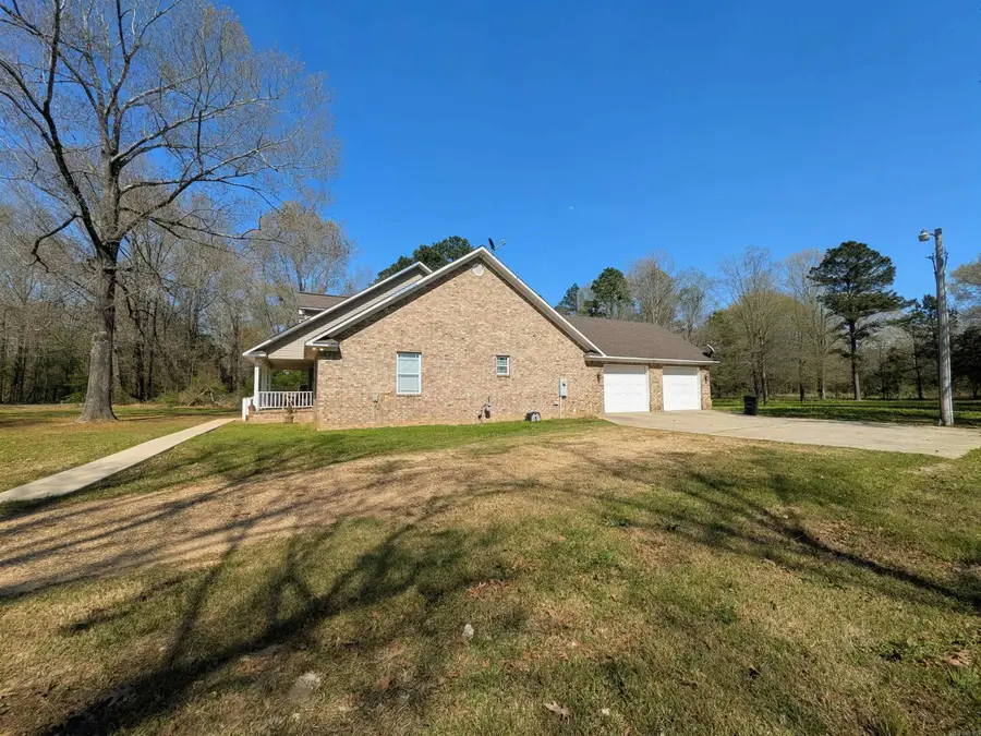 563 Ouachita 210, Camden, AR 71701 - #2