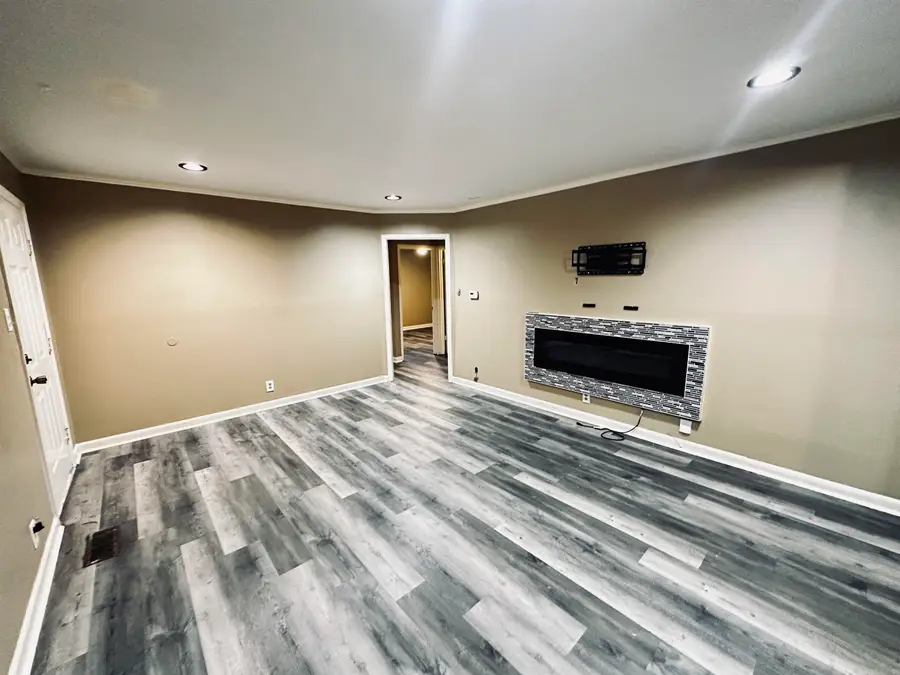 12 Woodcliff Circle, Little Rock, AR 72204 - #3