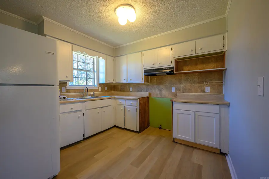 611 W Barnett Street, Kensett, AR 72082 - #2