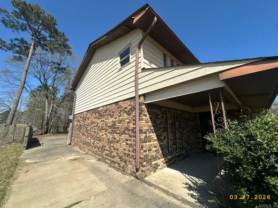 3111 W 36th Avenue, Pine Bluff, AR 71603 - #3