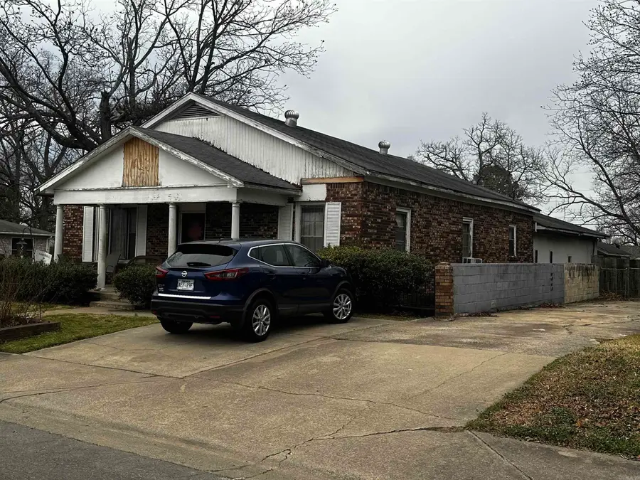4322 W 17th St, Little Rock, AR 72204 - #2