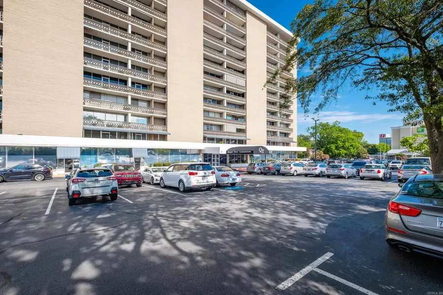 700 E 9th 11j #11 J, Little Rock, AR 72202 - #2