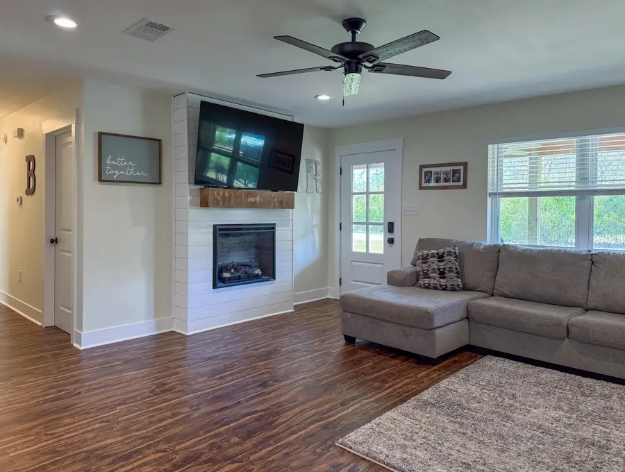 7991 Carrie Drive, Benton, AR 72019 - #3