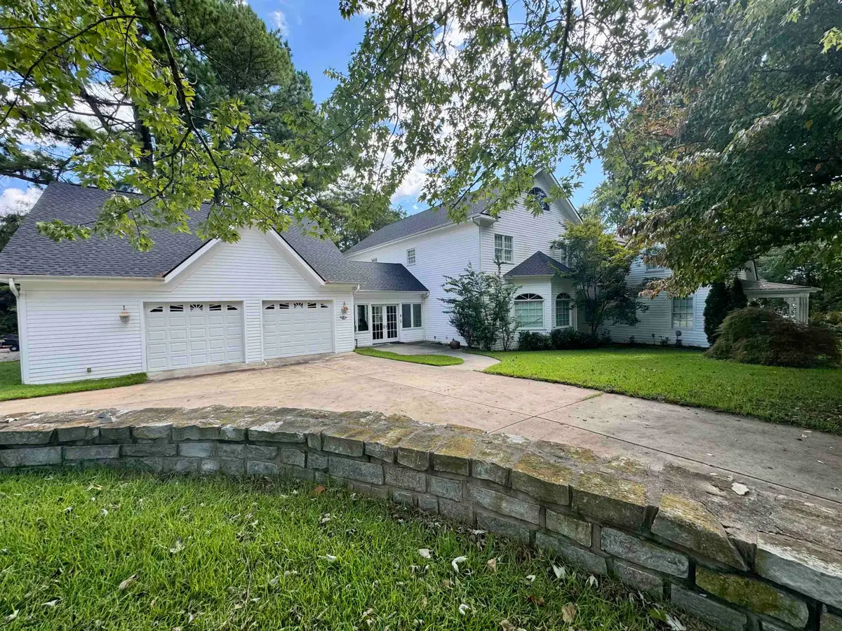 157 N Spring Street, Melbourne, AR 72556 - #1