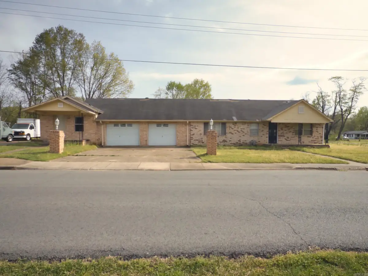 910 Ray Rd., Jacksonville, AR 72076 - #1