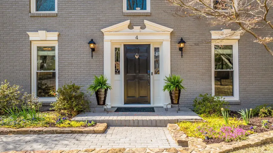 4 Holly Springs Court, Little Rock, AR 72212 - #2