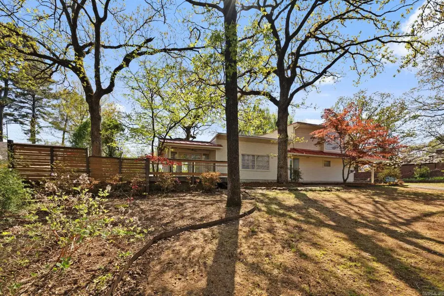 3325 Lakeview Rd, North Little Rock, AR 72116 - #3