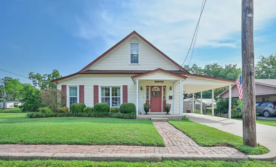 1010 Janssen, Mena, AR 71953 - #2