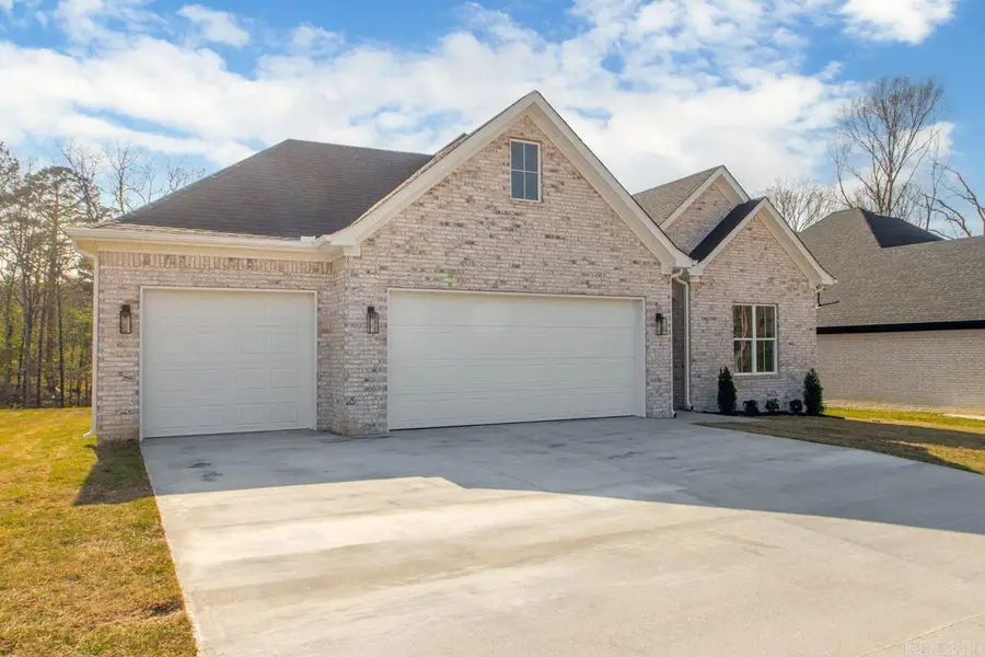 621 Valley Oak Drive, Sherwood, AR 72120 - #3