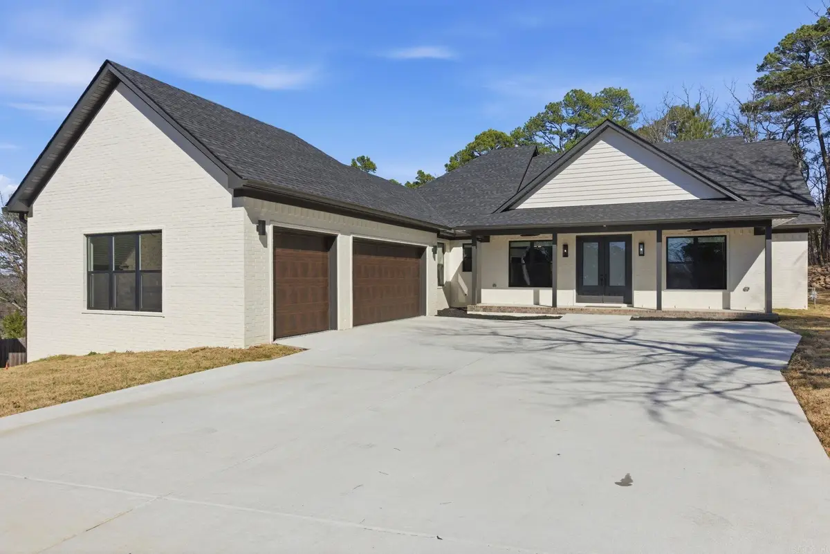 154 Majestic Circle, Maumelle, AR 72113 - #1