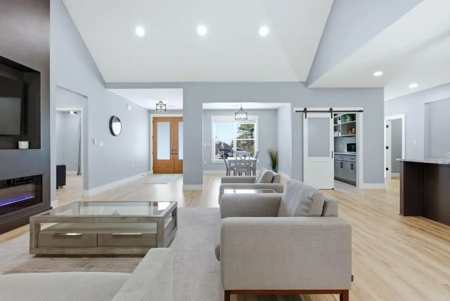 154 Majestic Circle, Maumelle, AR 72113 - #3