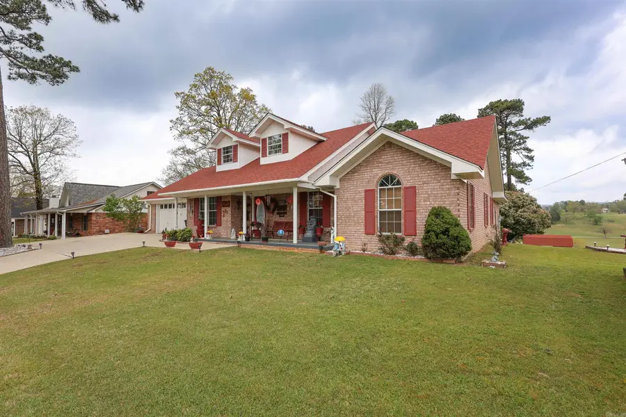 228 Perry Street, Glenwood, AR 71943 - #3