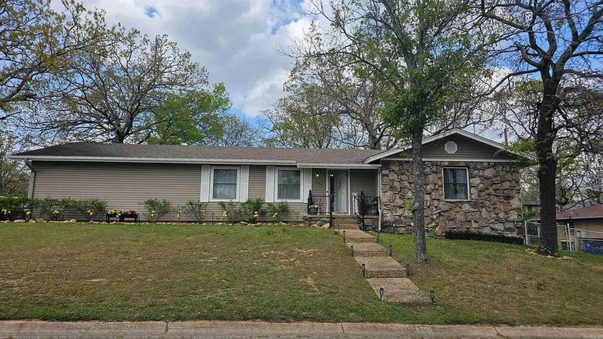 701 Emerald Gar Emerald Gardens Drive, North Little Rock, AR 72118 - #1