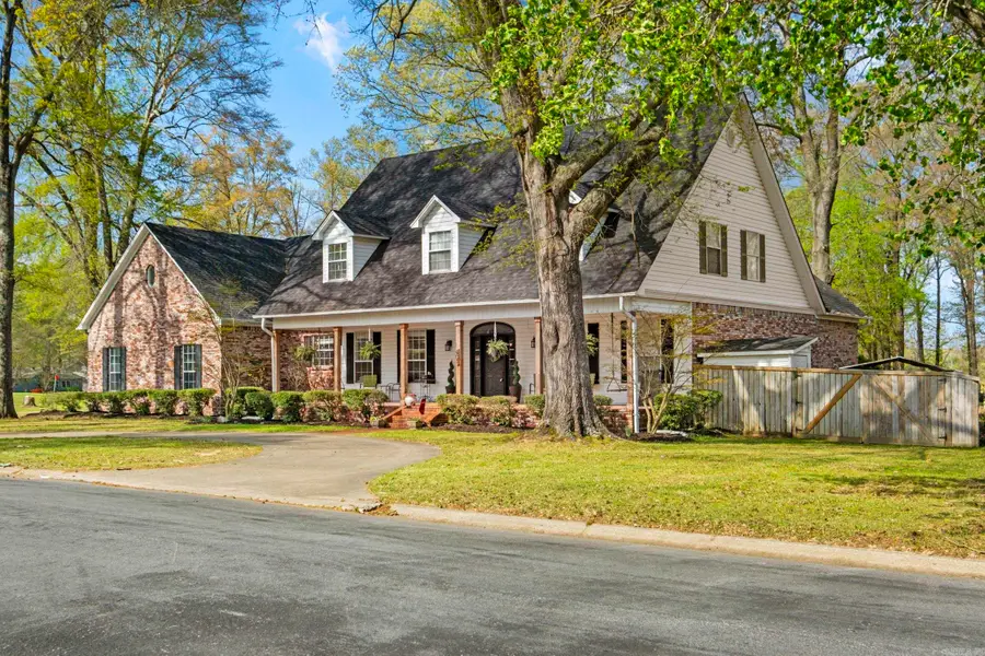 401 Foxwood Drive, Jacksonville, AR 72076 - #2